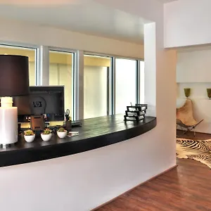 Hotell Casa Condado & Residences